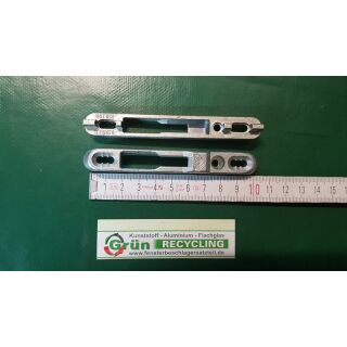 ROTO Schließblech Kommering 256765 L/R WHS/P90020, 105 x 13mm HalleH3 + FachX2098