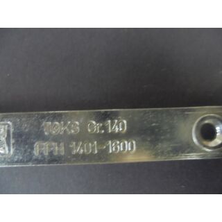 SIEGENIA AUBI Stulpgetriebe 16 AF Konstant Gr.140 G 700 TS FFH 1401- 1600mm mit Stulpgriff und einem aufgesetzten Schließstück Raum4R1LS/6