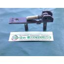 GU Ecklager G14746, 84 x 15, breite Laschen 21 mm, 2 Haltezapfen 22 x 7 mm, Zapfen 30 x 7 mm, braun, SchrankP293/1