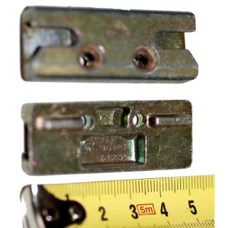 ROTO Schließblech 64825137 K644A26 EF1 Nr.16 52 x 21mm SchrankP208 