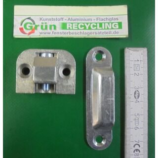 GU Schließblech Mittelverriegelung HS senkrecht, Flügelabstand 28 mm 28213-01 FachG28/10