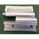 Eckband* für Aluminiumfenster mit 2 Anschraublöcher gesamte Länge mit Stift 85mm Fach06L6/31