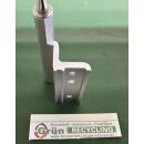 Eckband Silber mit oder ohne Klemmstück 2 Anschraublöcher versetzt gesamte Länge mit Stift 109mm Fach06L6/39