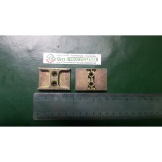 SIEGENIA Schließblech 1420   46 x 31mm
