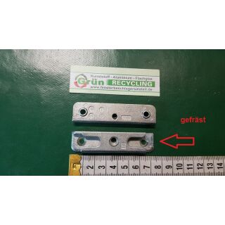 SIEGENIA Schließblech SL-RS A1361 1361 TS 74 x 18mm , rechte Seite abgefräst FachX1132