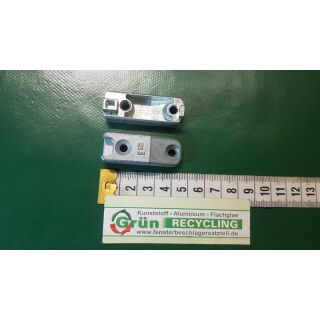 SIEGENIA Schließblech 0807 Links 46 x 17mm SchrankP036/7
