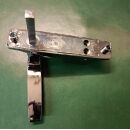 FIX Türverschluss 835S links absperbar ohne Zylinder chrom, 8mm Vierkant, 115mm Lochabstand, 52mm Vierkant vorstehend, 9mm Nocken