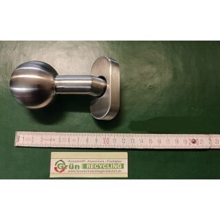 Metalltürknopf Kugelkopf fest Edelstahl matt gekröpft, mit ovaler Rosette 70x33x14mm, Kugelkopf Ø 50mm, 50mm Lochabstand FachX1789