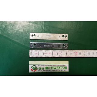 GU Unterlage Schnäpperunterlage 930084, 83 x 14mm FachX2156