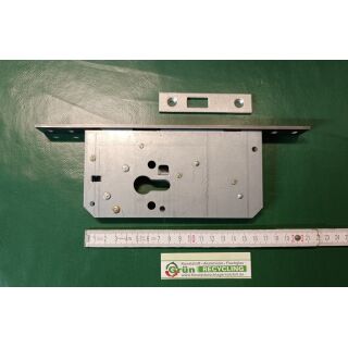 BEVER Schiebetürschloss PZ  Zirkelriegel und Springgriff, Dorn 55, 20x255mm Flach Stulp kantig mit Blech