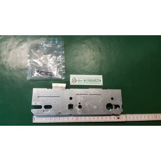 KFV Hauptschlosskasten 8250 von Mehrfachverriegelung 210 x 60 mm, Dorn 45/92/10 Schlüsselbetätigt mit 3 Nieten FachX2716
