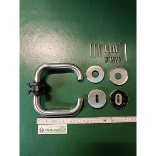 Drückergarnitur Rosettengarnitur Ginevra RP Ø 20mm Vierkant 8mm Rosette 55x8mm festdrehbar mit Rückholfeder in Gleitlagertechnik Edelstahl Matt
