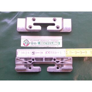 SIEGENIA AUBI Schließblech 46 für Pilzzapfen 113 x 30 mm SchrankP267/6