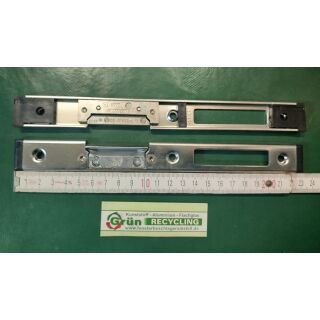 GU Schließblech Haustürschließblech U-Profil 24 x 6mm, mitte Falle 146mm, Länge 216mm mit Austauschstück, Nutlage 12mm mit Endstücke, Links FachX2774