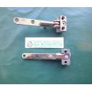 Ecklager, 101 x12 mm, unten breite 31 mm, 2 Haltezapfen 14 x 7 mm. Zapfen 25 x 7 mm , gelb verzinkt, FachVR4/100