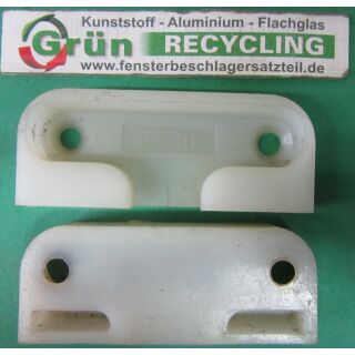 Schließblech Kunststoff für Schwingfenster 64x25x10 mm T1/30 SchrankP389/8