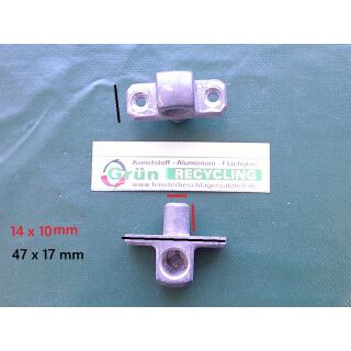 Ecklager 46 x 17 mm - mit 2 Schraublöcher , 1 Haltezapfen 14 x 10 SchrankP295/2