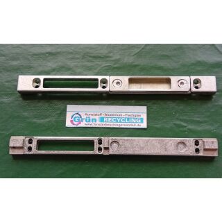 MACO Haustürschließblech Links 7/8 für Holztüren Länge 207 , Breite 18mm , Höhe 9/13mm FachP4474
