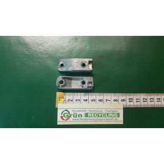 SIEGENIA Schließblech 0807 Rechts 46 x 17mm SchrankP036/6